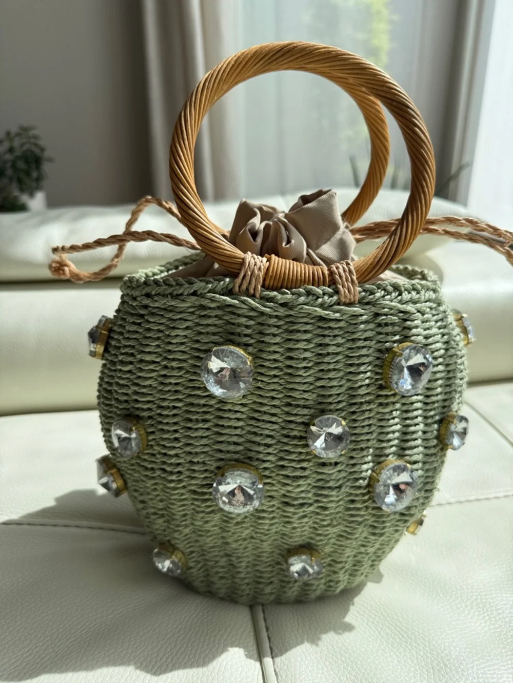 Zara Rhinestone Crystal Embellished Mini Straw Bucket Bag-‎ - Picture 15 of 17